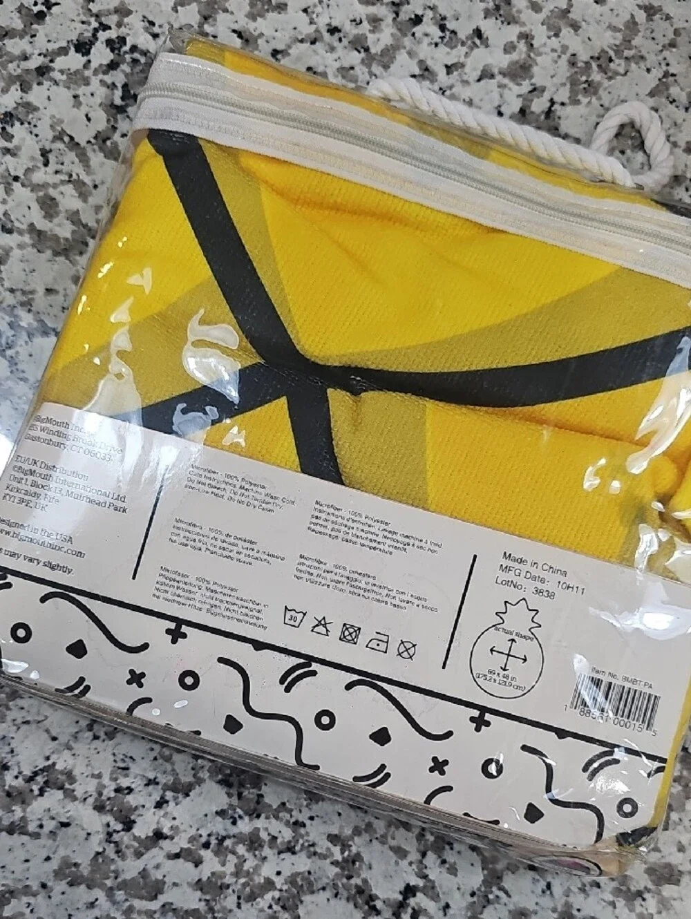 BigMouth Giant-Sized Pineapple Beach Blanket - Yellow
